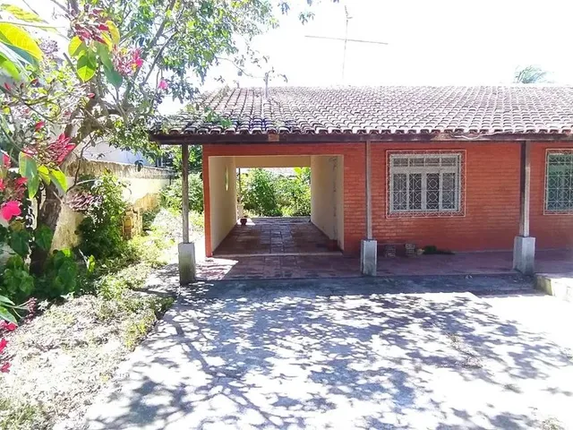 Imagem: Casa para Morar Ou Fins Comerciais / por
