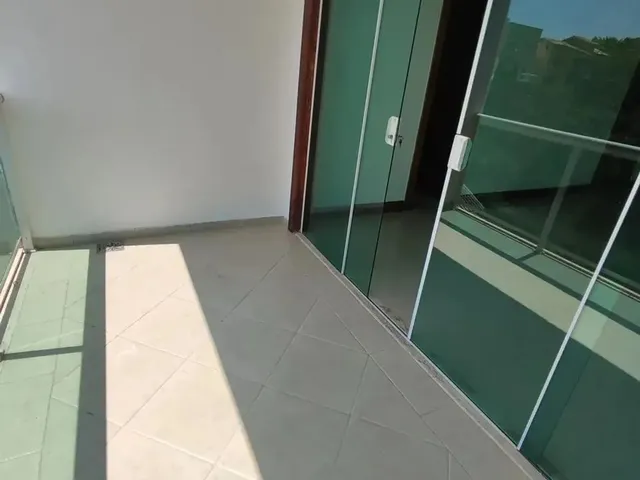 Imagem 2: Casa com 3 Quartos Sendo 3 Suites, 4 Vagas na Glória - Macaé - Rj