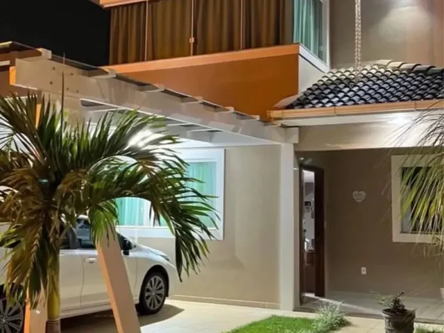 Imagem: A casa em condomínio possui 3 Dormitórios, 3 Suítes, 4