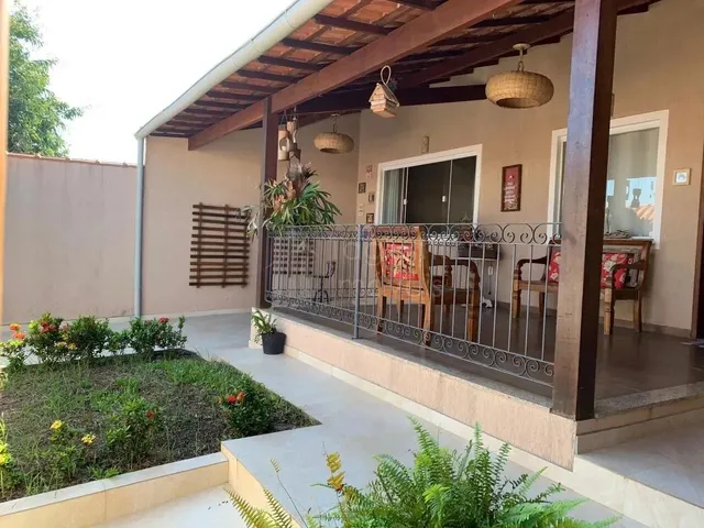 Imagem: A casa em condomínio possui 3 Dormitórios, 1 Banheiro,