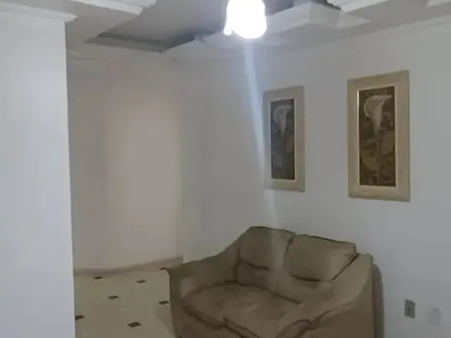 Imagem 2: Imóvel para Aluguel Possui 70 Metros Quadrados com 2 Quartos em Centro - Macaé - Rj