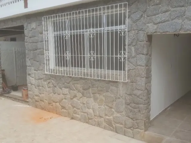 Imagem: Casa Linear no Centro com 4 Quartos com