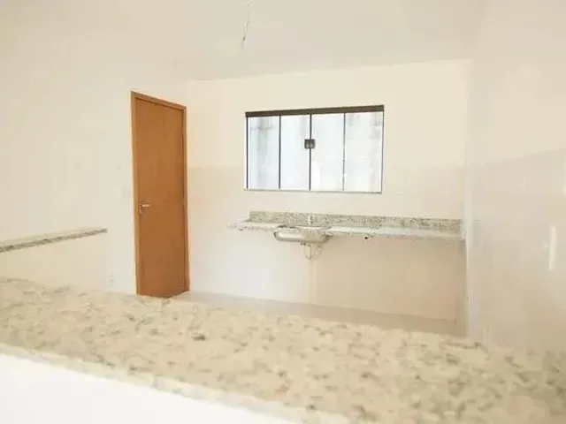 Imagem 2: Alugo Linda Casa Duplex, 03 Quartos, Quintal..