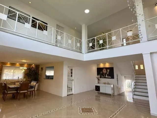 Imagem 7: Casa de Alto Padrão À Venda, Porteira Fechada em Condomínio de...