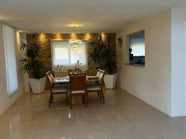 Imagem 15: Casa de Alto Padrão À Venda, Porteira Fechada em Condomínio de...