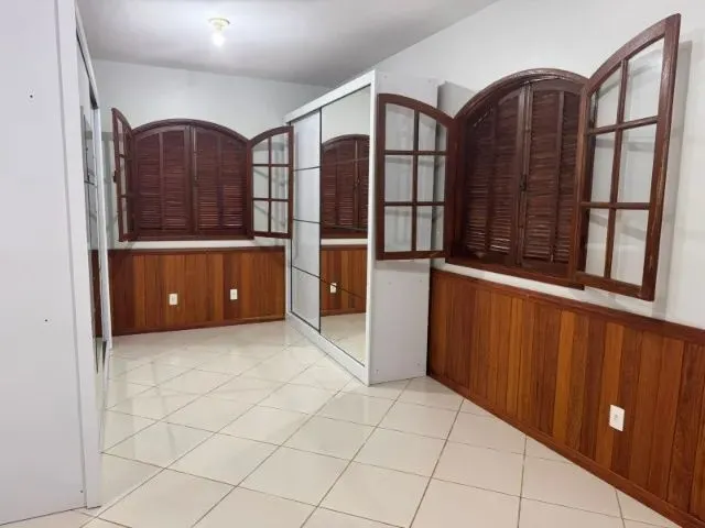Imagem 9: Alugo Casa Linear Mirante da Lagoa, 4 Quartos