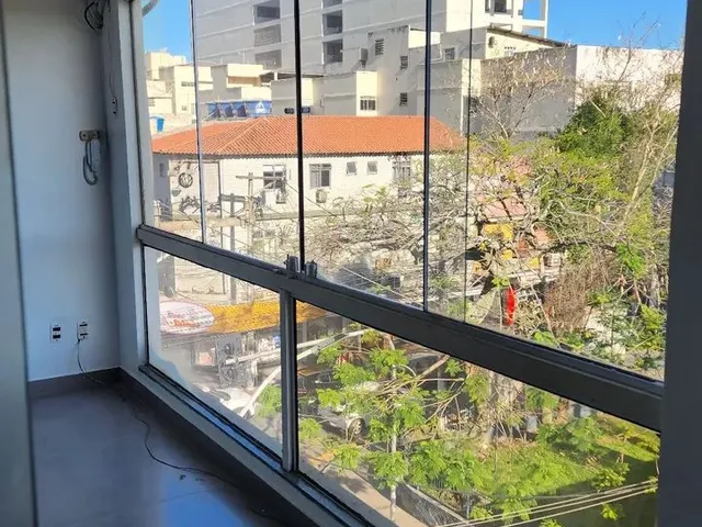 Imagem: O studio possui 1 Dormitório, 1 Banheiro, 44m² de Área e