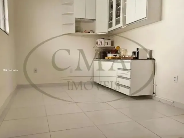 Imagem 15: Imóvel para Aluguel com 151 Metros Quadrados com 3 Quartos em Glória - Macaé - Rj