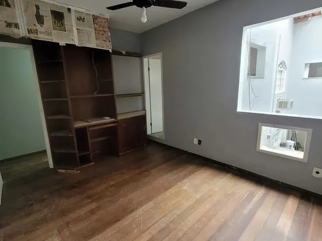 Imagem 10: Casa na Imbetiba para Aluguel com 3 Suítes, Sendo 1 no Térreo, e 2...