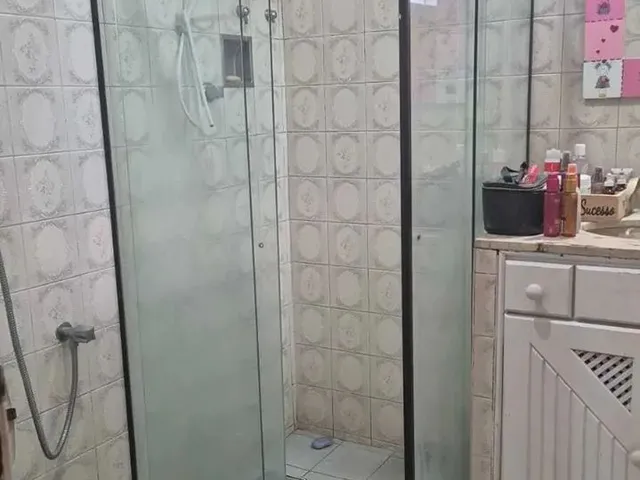 Imagem 9: Casa na Imbetiba para Aluguel com 3 Suítes, Sendo 1 no Térreo, e 2...