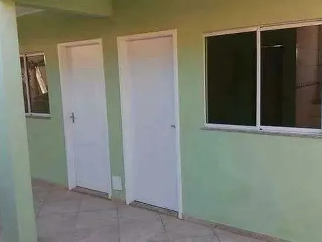 Imagem: Linda Kitinet Perto da Praia de Costa Azul/