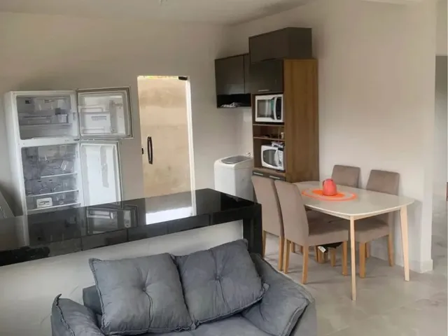 Imagem: Casa de Frente para Lagoa
