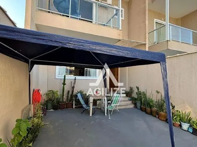 Imagem: A casa possui 3 Dormitórios, 1 Suíte, 3 Banheiros, 1 Vaga