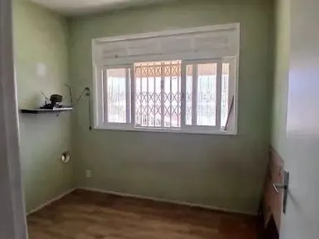 Imagem 2: Casa com 3 Dormitórios para Alugar, 120 M² - Centro - Macaé/Rj