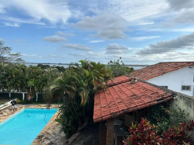 Imagem 2: Casa para Locação com Móveis, Piscina e Vista para a Lagoa em...