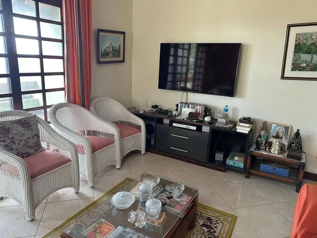 Imagem 7: Casa para Locação com Móveis, Piscina e Vista para a Lagoa em...