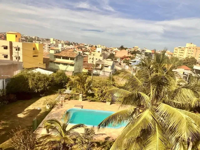 Imagem 1: Casa para Locação em Macaé, Cancela Preta, 4 Dormitórios, 3 Suítes, 5 Banheiros, 3