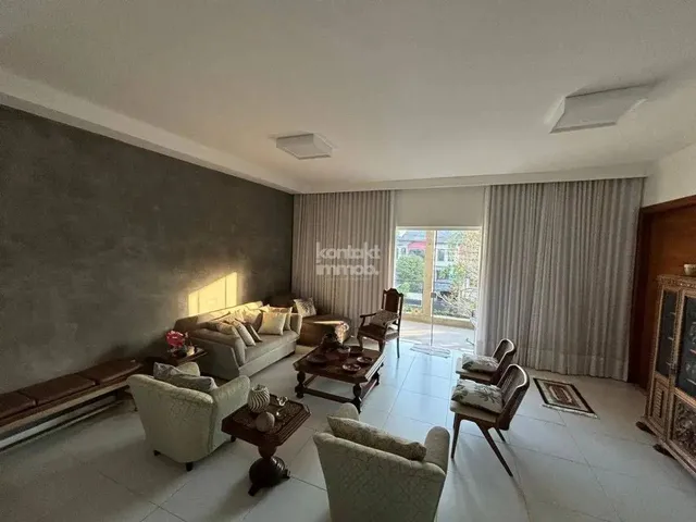 Imagem: Casa com 3 Quartos À Venda, Vila Carvalho