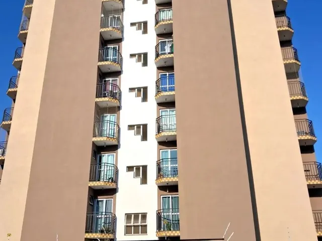 Imagem: Kitnet no 4º Andar em Condomínio Fechado