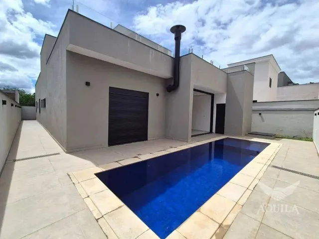 Imagem: Casa Térrea com 268M² - 3 Suítes - Cinema