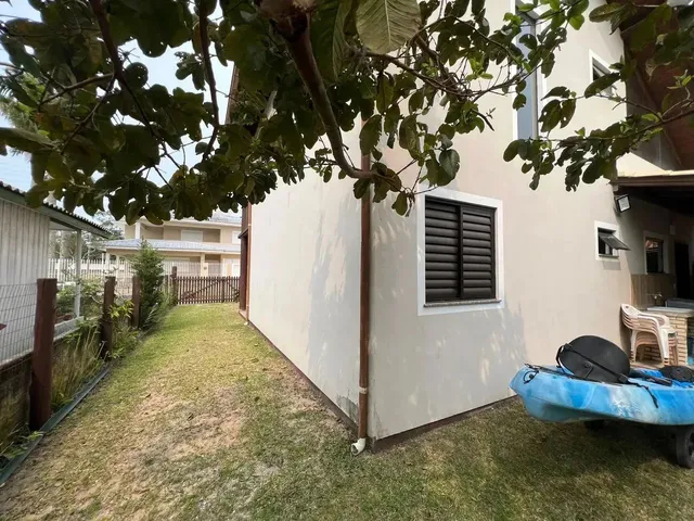 Imagem 14: Casa 4 Dormitórios em Imbituba- Ibiraquera