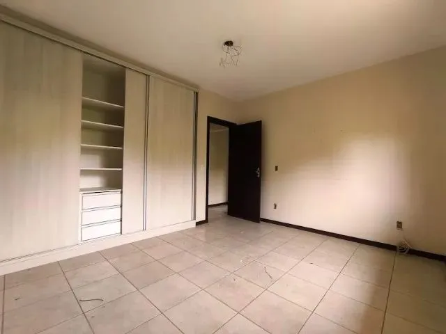 Imagem 7: Casa 4 Dorm Amplo Terreno Próxima Centro Rio Maina Aceita Permuta e Parcelamento Direto
