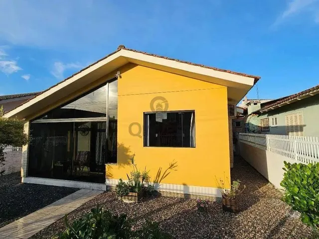 Imagem: Casa de Laje com 3 Quartos no Bairro Urussanguinha