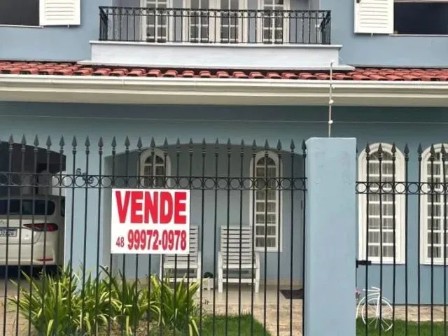 Imagem 6: Excelente Imóvel Oportunidade de Investimento: Ampla Casa Sobrado no Centro de Tubarão