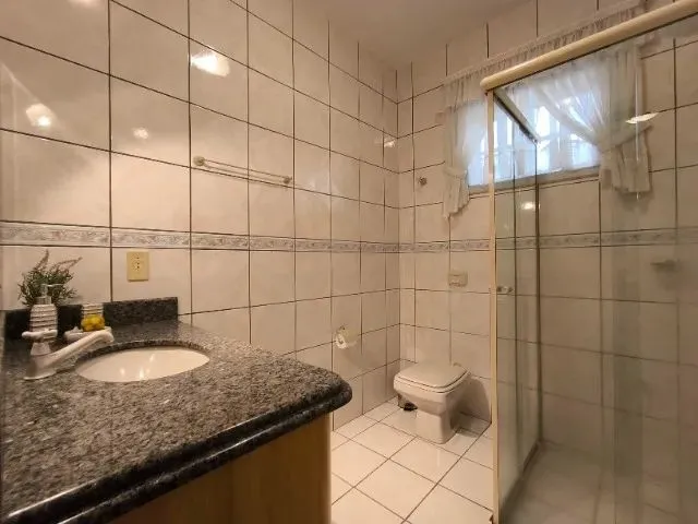 Imagem 3: Casa em Amplo Terreno no Centro do Rio Maina em Criciúma