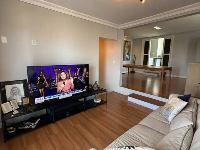 Imagem 2: Casa Toda em Laje 3 Dorm Próxima Ao Centro de Criciúma Aceita Imóvel Como Parte de Pgto