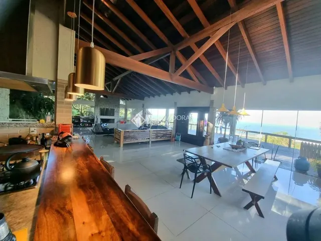 Imagem 1: Casa com 3 Quartos em Meio a Natureza