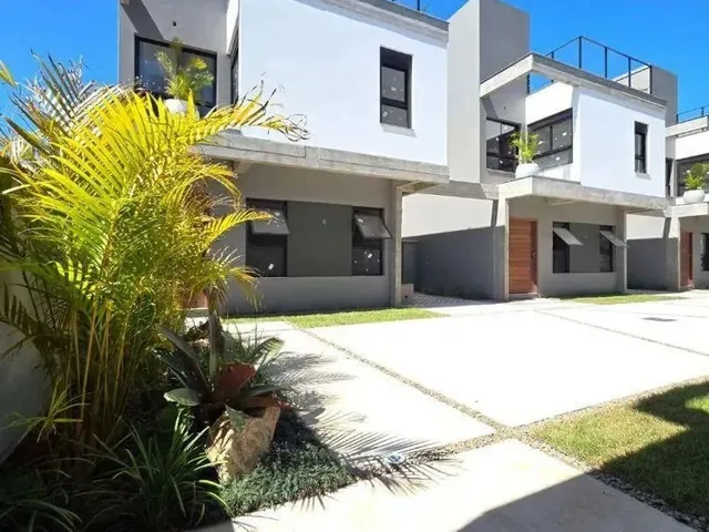 Imagem: Casa com 2 Dormitórios À Venda, 98 M²