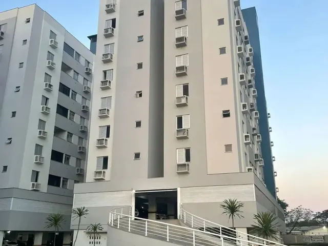 Imagem 3: Apartamento de 2 Dormitorios Sendo 1 Suite, Sacada com Espera para Churrasqueira e Garagem