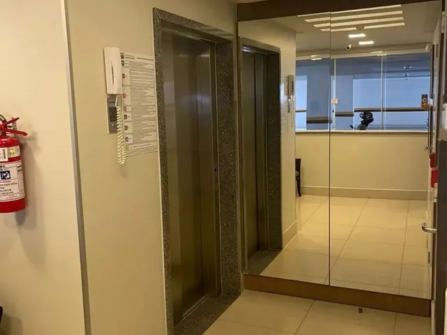 Imagem 4: Apartamento de 2 Dormitorios Sendo 1 Suite, Sacada com Espera para Churrasqueira e Garagem