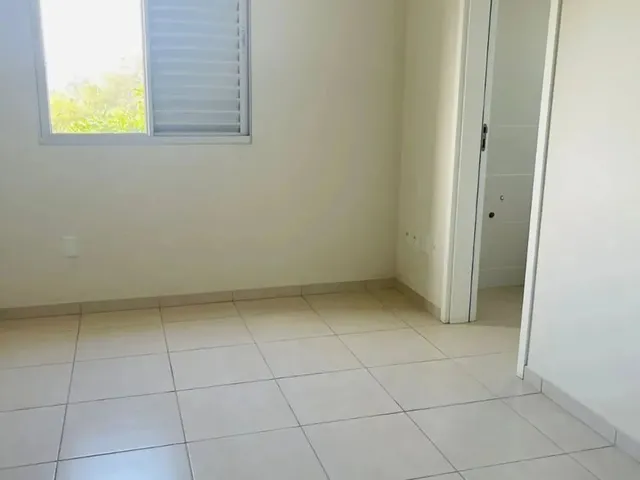 Imagem 12: Apartamento de 2 Dormitorios Sendo 1 Suite, Sacada com Espera para Churrasqueira e Garagem
