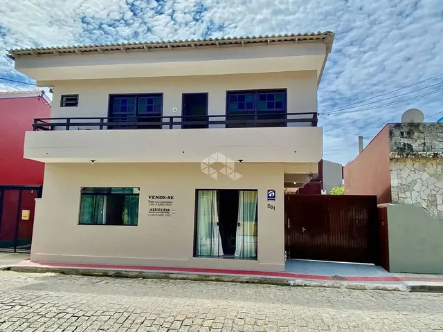 Imagem: Residencial Completo no Centro de Garopaba