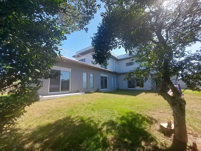 Imagem: Casa À Venda no Bairro Araçatuba - Imbituba/Sc