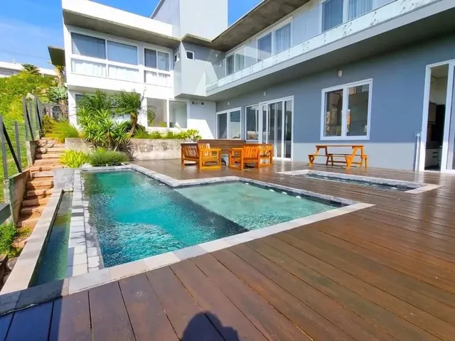 Imagem: Casa com 5 Dormitórios À Venda, 491 M²