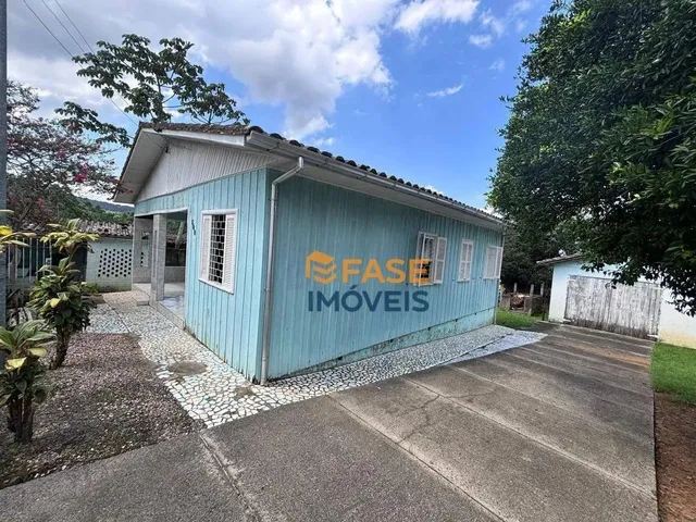Imagem: Casa com 4 Dormitórios À Venda, 80,00