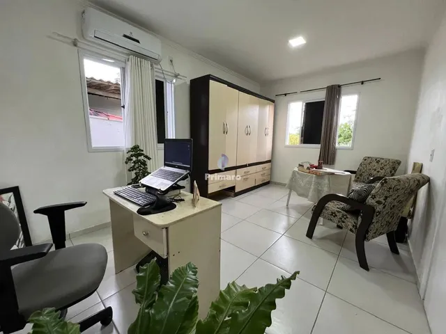 Imagem 4: Casa de 2 Quartos, 1 Garagem