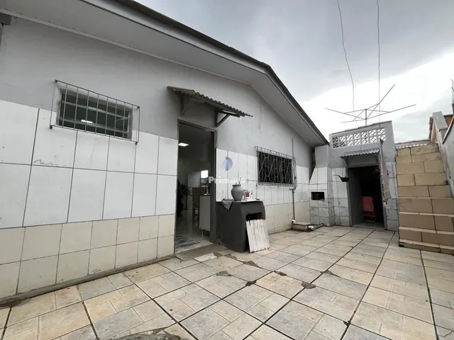 Imagem 2: Casa de 2 Quartos, 1 Garagem