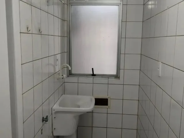 Imagem 3: Imóvel para Aluguel com 70 Metros Quadrados, Sendo 2 Quartos em Carvoeira