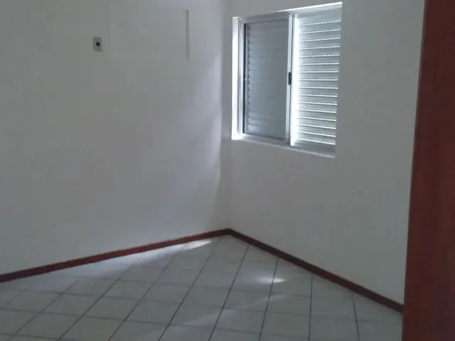 Imagem 7: Imóvel para Aluguel com 70 Metros Quadrados, Sendo 2 Quartos em Carvoeira