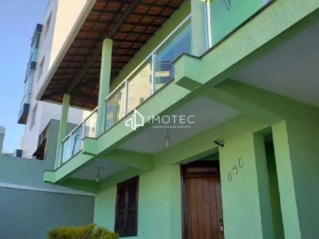 Imagem: Casa À Venda, 4 Quartos, 2 Suítes, 5 Vagas