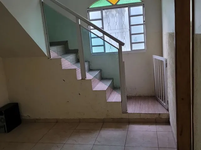 Imagem 3: Excelente Casa em Lote de 200 M2