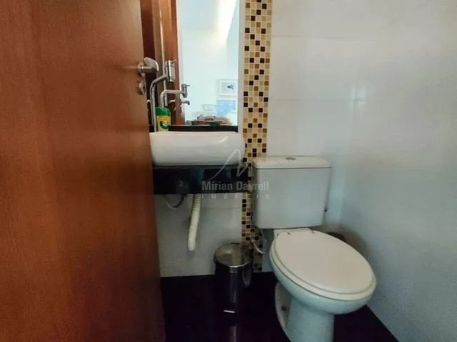 Imagem 15: Casa Geminada com 3 Quartos (1 Suíte) no Bairro Palmares