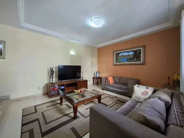 Imagem 11: Casa com 3 Quartos (1 Suíte) no Bairro Palmares