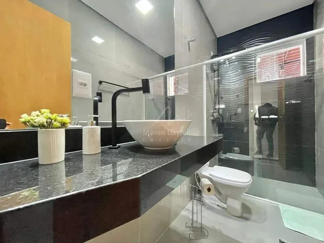 Imagem 3: Casa com 3 Quartos (2 Suítes) no Bairro Renascença