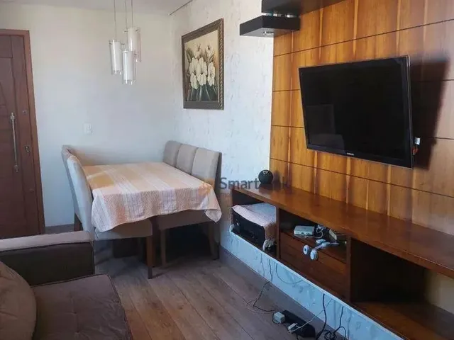 Imagem: Apartamento com 2 Dormitórios À Venda