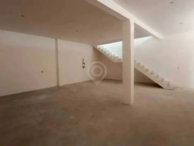 Imagem: Galpão / Comercial / Parque Industrial